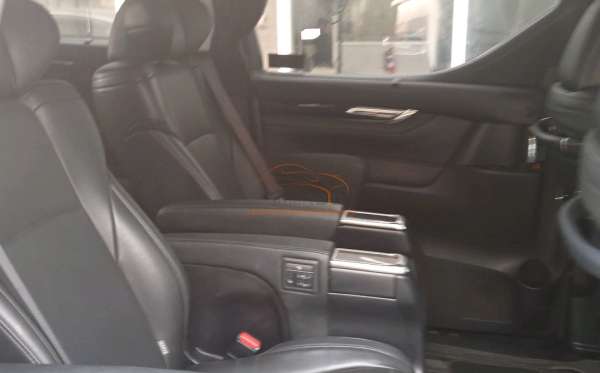 TOYOTA VELLFIRE 2.5G