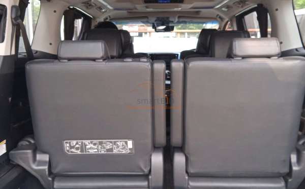 TOYOTA VELLFIRE 2.5G