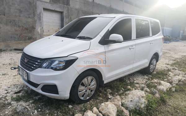 WULING CONFERO 1.5