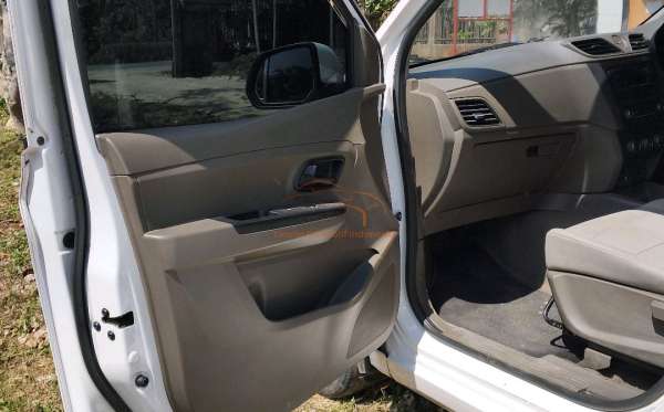 WULING CONFERO 1.5