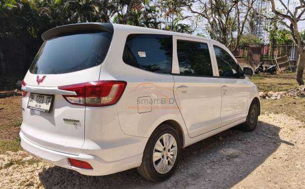 WULING CONFERO 1.5