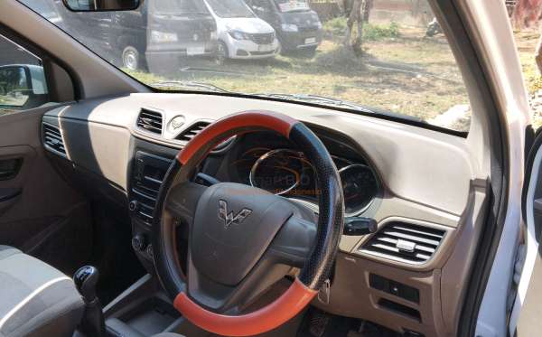 WULING CONFERO 1.5
