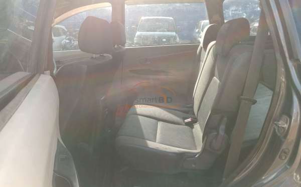 DAIHATSU XENIA