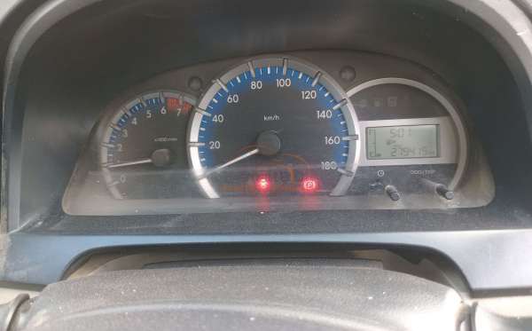 DAIHATSU XENIA