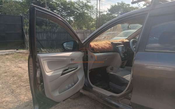 DAIHATSU XENIA