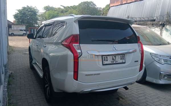MITSUBISHI PAJERO SPORT 2.4L DAKAR-H (4X2)