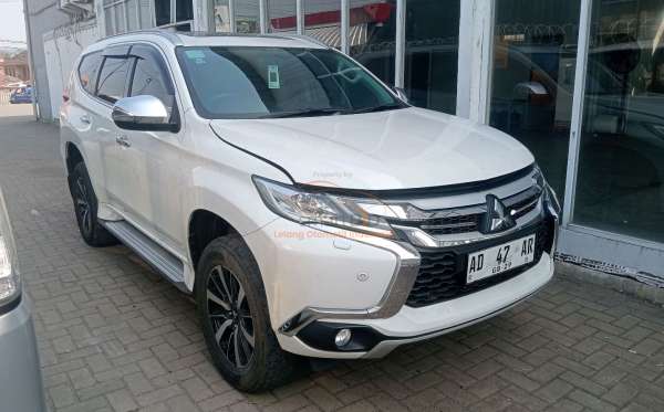MITSUBISHI PAJERO SPORT 2.4L DAKAR-H (4X2)