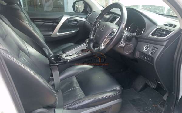 MITSUBISHI PAJERO SPORT 2.4L DAKAR-H (4X2)