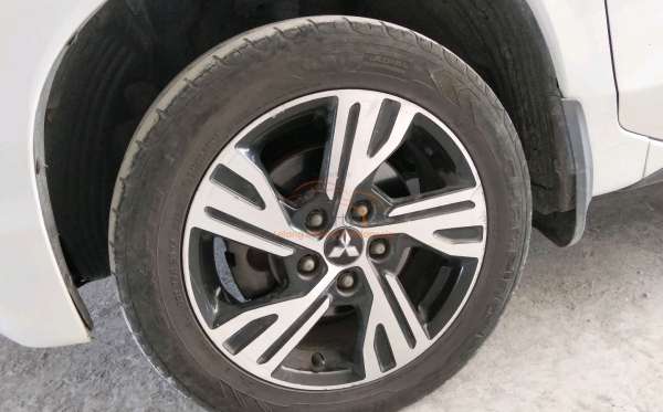 MITSUBISHI XPANDER 1.5L EXCEED