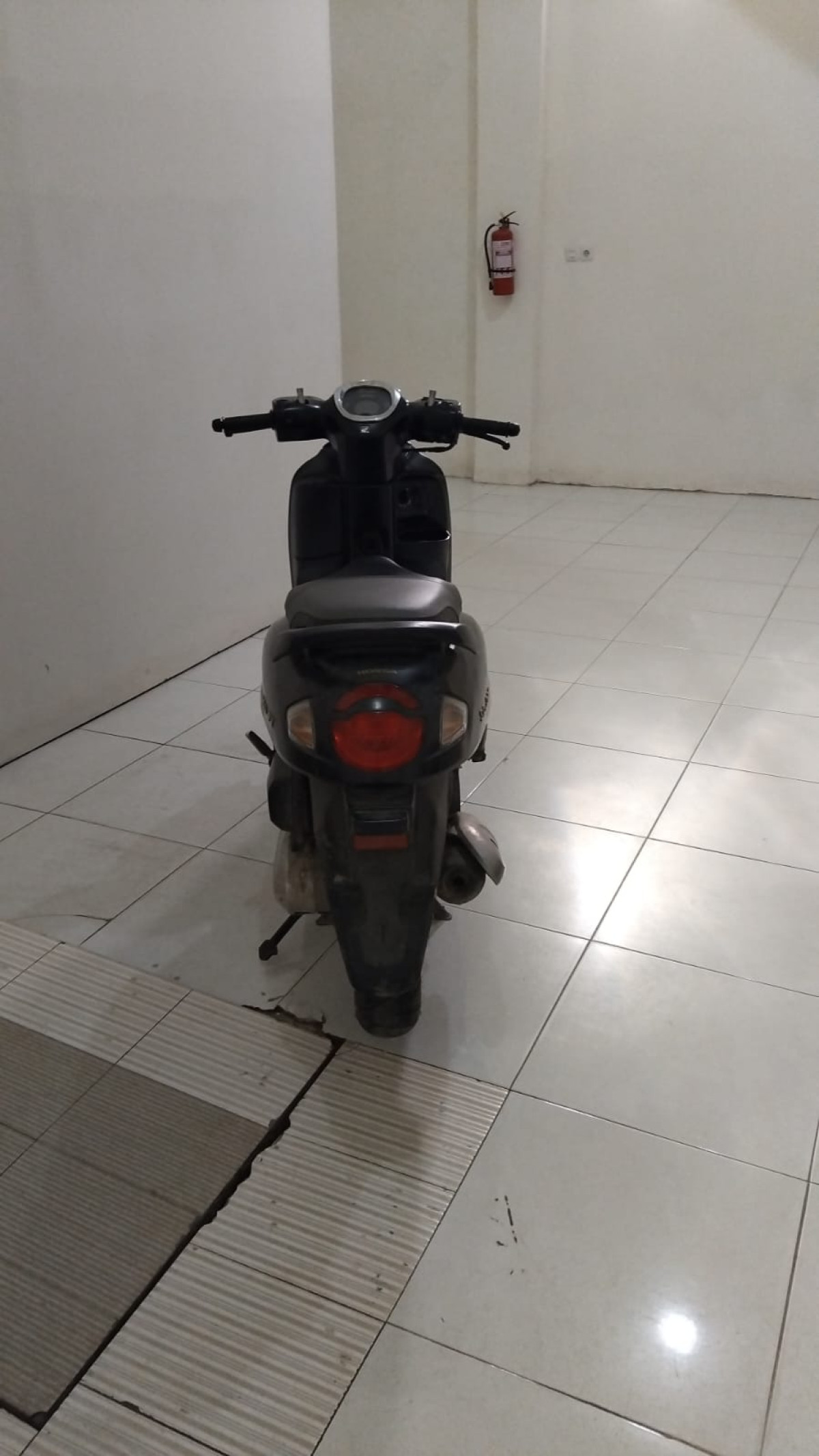 HONDA SCOOPY PRESTIGE