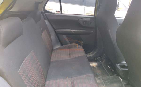 DAIHATSU AYLA 1.0 X
