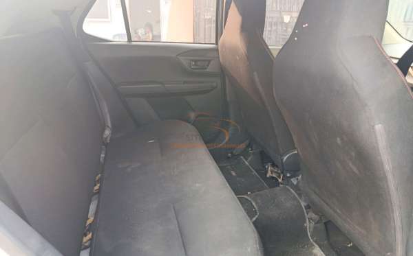 DAIHATSU AYLA
