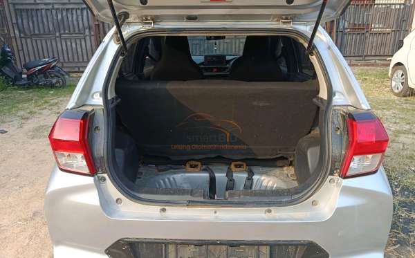 DAIHATSU AYLA