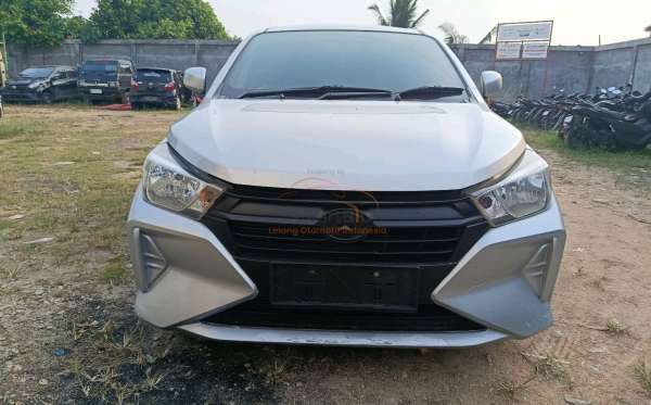 DAIHATSU AYLA