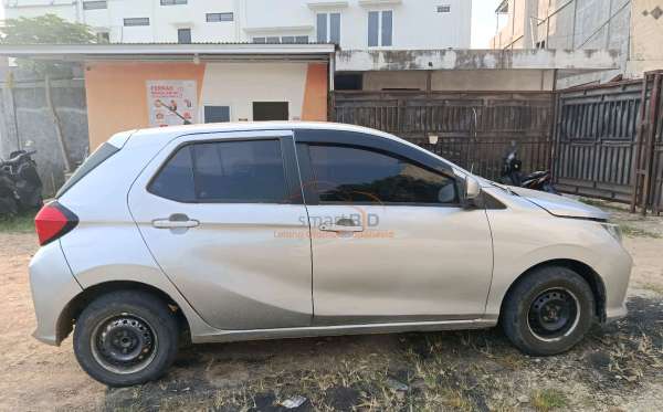DAIHATSU AYLA
