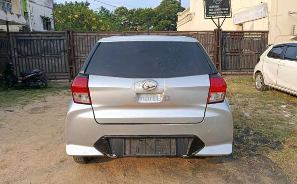DAIHATSU AYLA