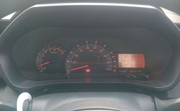 DAIHATSU AYLA 1.2R