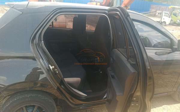 DAIHATSU AYLA 1.2R