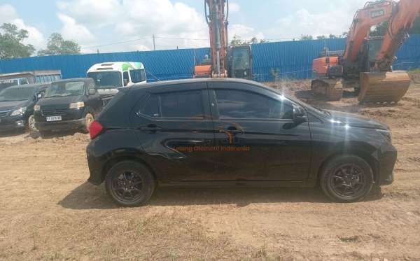 DAIHATSU AYLA 1.2R