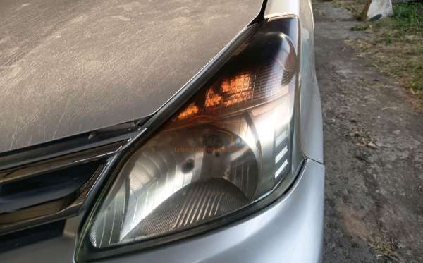 DAIHATSU  XENIA