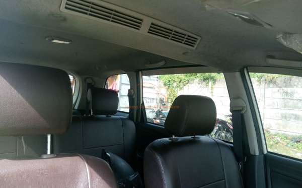 DAIHATSU XENIA