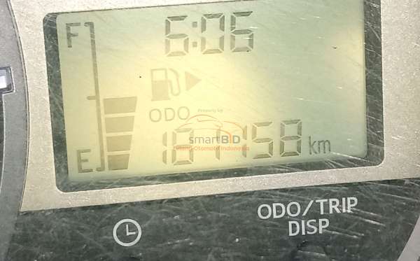 DAIHATSU XENIA