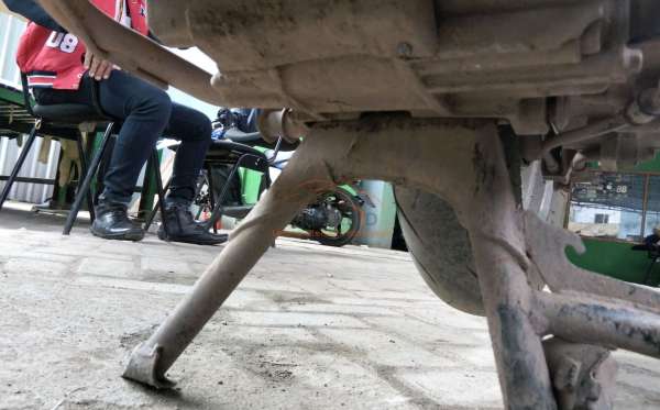 HONDA  GENIO