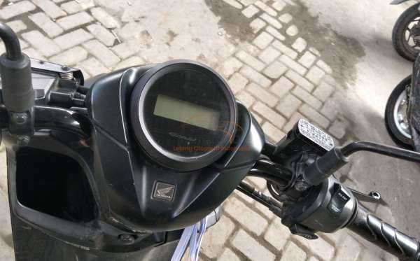HONDA  GENIO