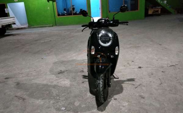 HONDA  SCOOPY