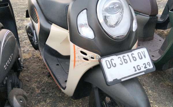 HONDA  SCOOPY