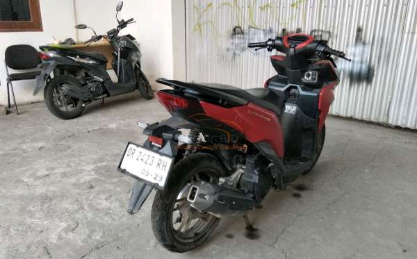 HONDA  VARIO 125