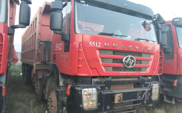 HONGYAN  DUMP TRUCK CQ-3314 (8X4)