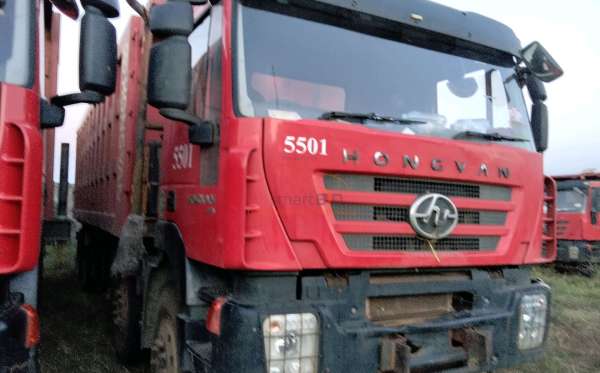 HONGYAN  DUMP TRUCK CQ-3314 (8X4)