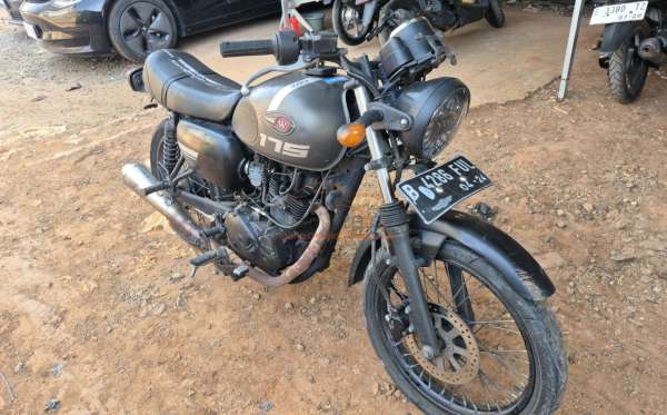 KAWASAKI W 175