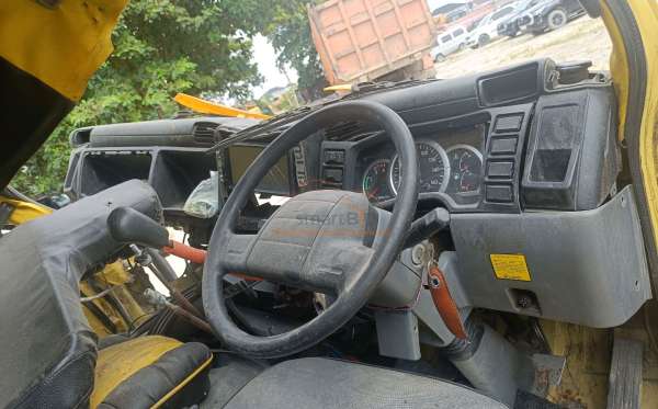 MITSUBISHI CANTER FE 75
