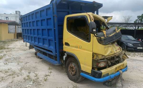 MITSUBISHI CANTER FE 75