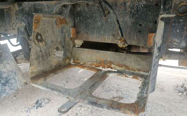 MITSUBISHI CANTER FE 75