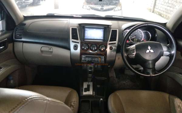 MITSUBISHI  PAJERO  SPORT 2.5 D EXCEED (4X2)