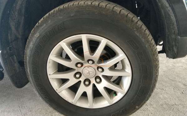 MITSUBISHI  PAJERO  SPORT 2.5 D EXCEED (4X2)