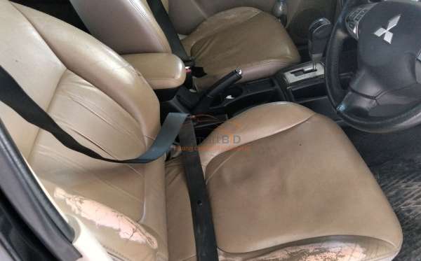 MITSUBISHI  PAJERO  SPORT 2.5 D EXCEED (4X2)