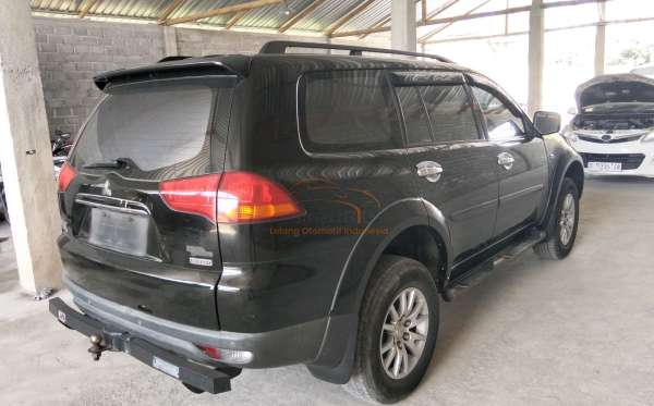 MITSUBISHI  PAJERO  SPORT 2.5 D EXCEED (4X2)
