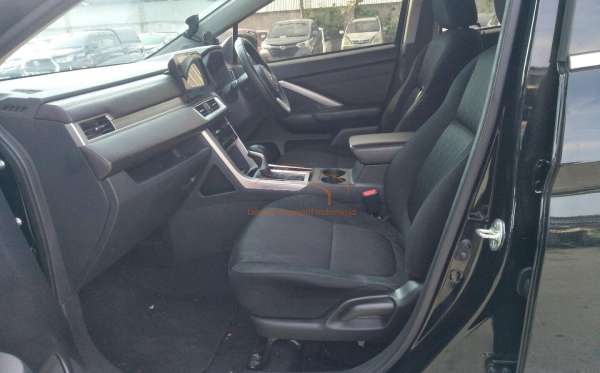 MITSUBISHI XPANDER 1.5L ULTIMATE