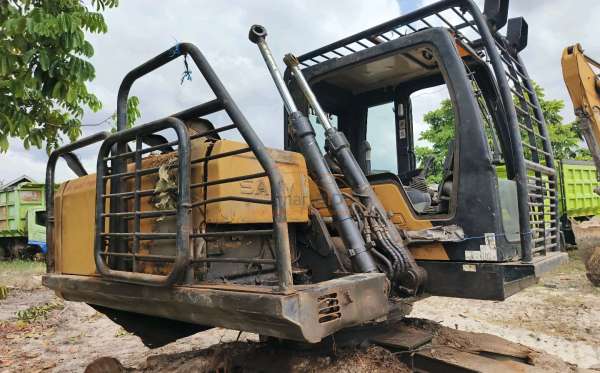 SANY SY 135F