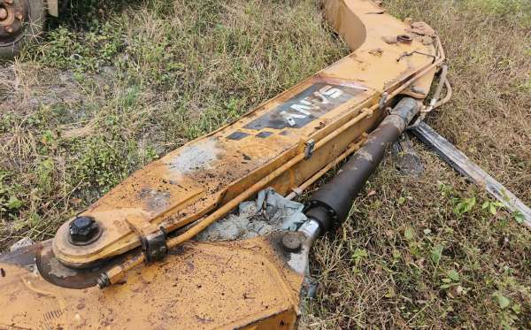 SANY SY 135F