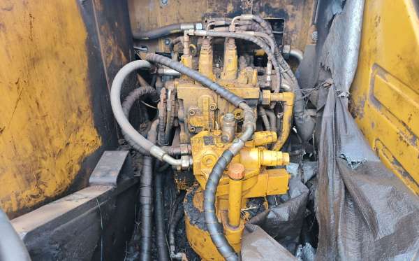 SANY SY 135F