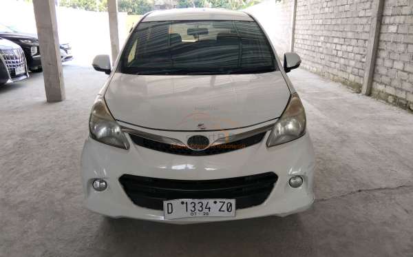 TOYOTA  AVANZA NEW  VELOZ 1.5