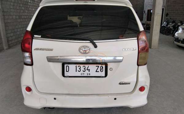 TOYOTA  AVANZA NEW  VELOZ 1.5