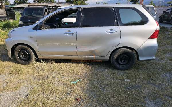 TOYOTA AVANZA