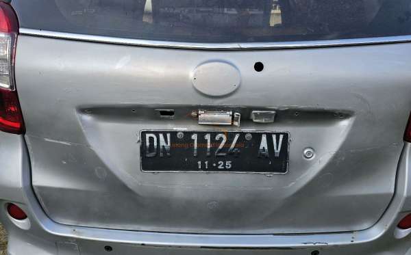 TOYOTA AVANZA