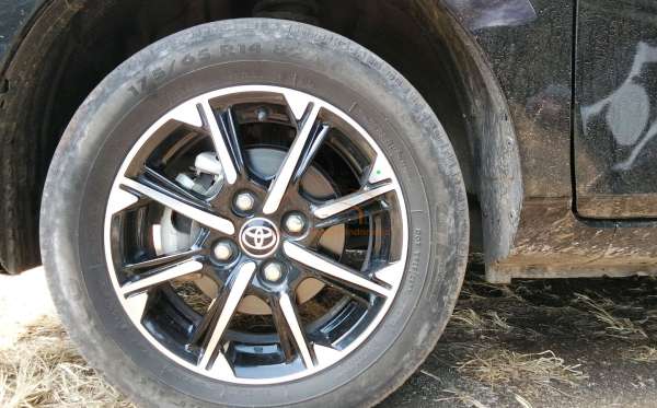 TOYOTA CALYA 1.2 G M/T